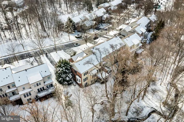 $869,000 | 115 Camelot Lane, Newtown Square, PA 19073