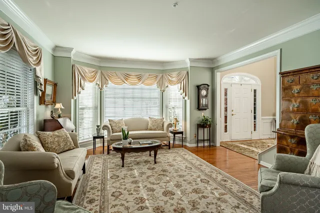 $869,000 | 115 Camelot Lane, Newtown Square, PA 19073