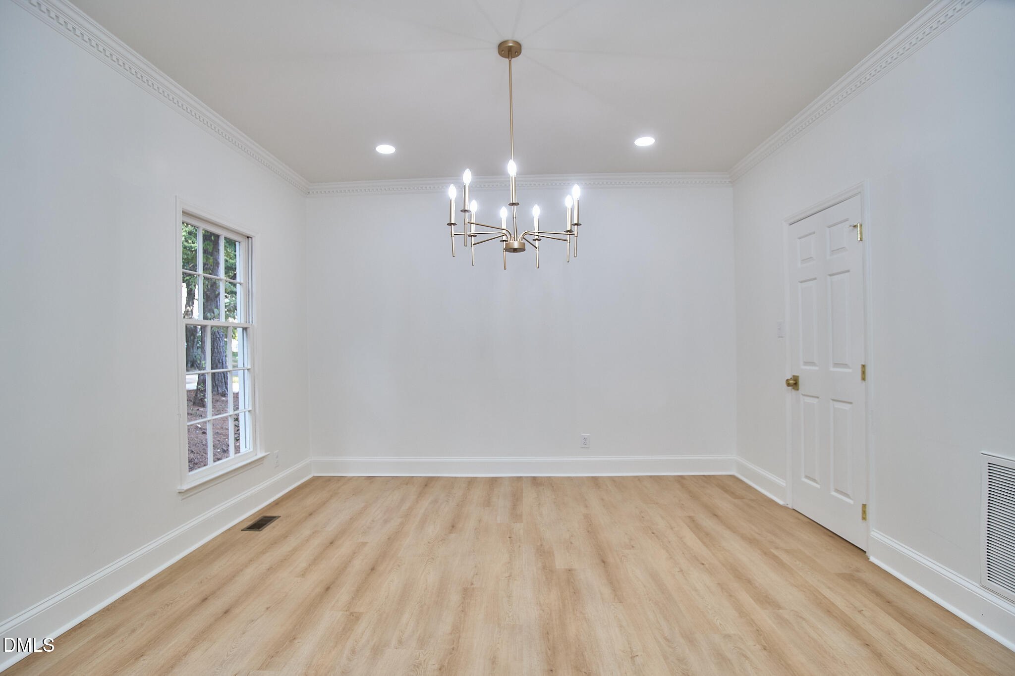 5721 Timber Ridge Drive Raleigh, NC 27609 - Photo 54 of 76 020