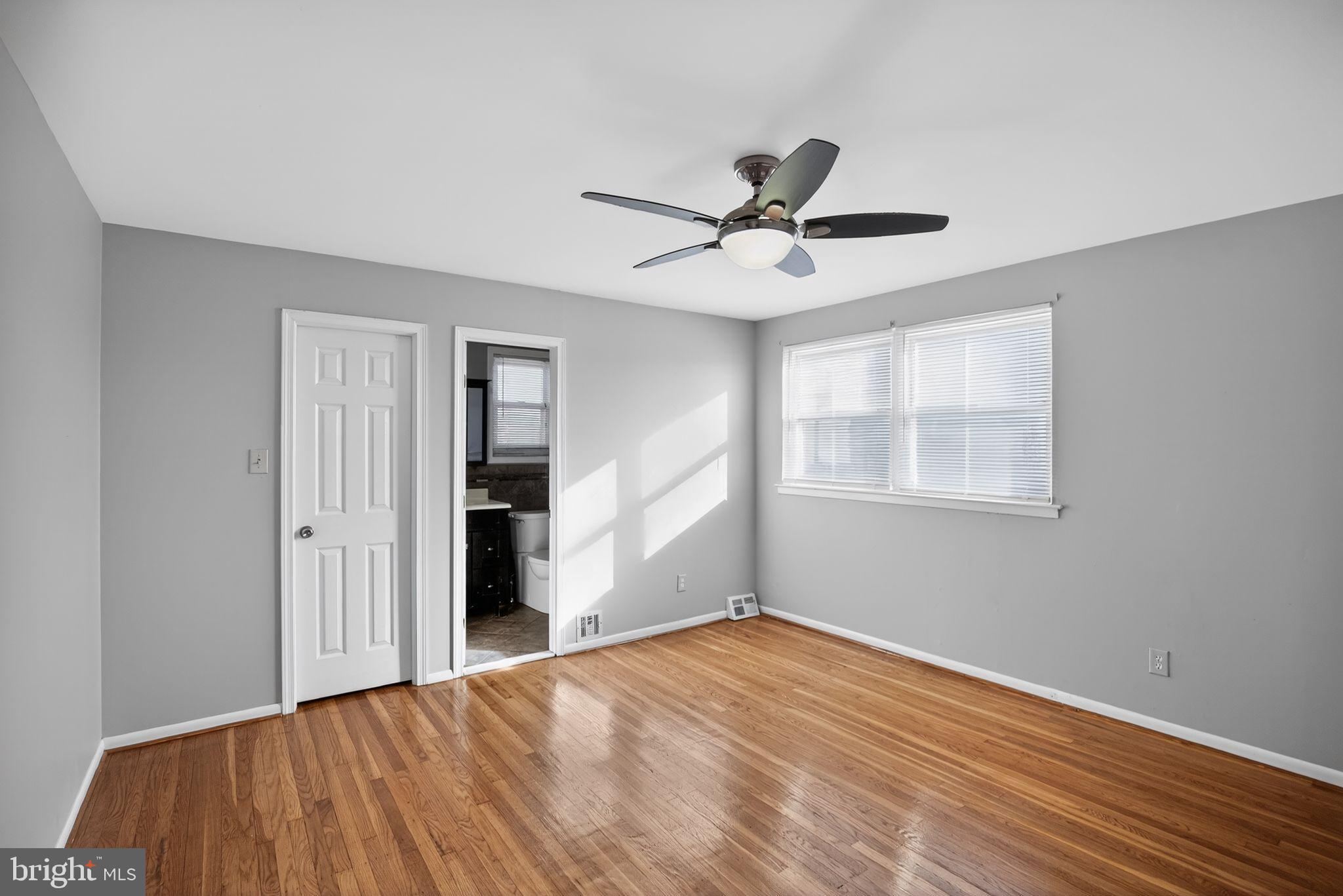 9860 Bonner Street Philadelphia, PA 19115 - Photo 17 of 30