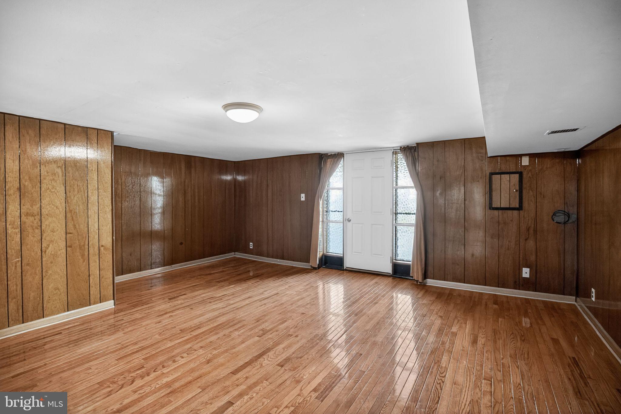 9860 Bonner Street Philadelphia, PA 19115 - Photo 22 of 30 Basement