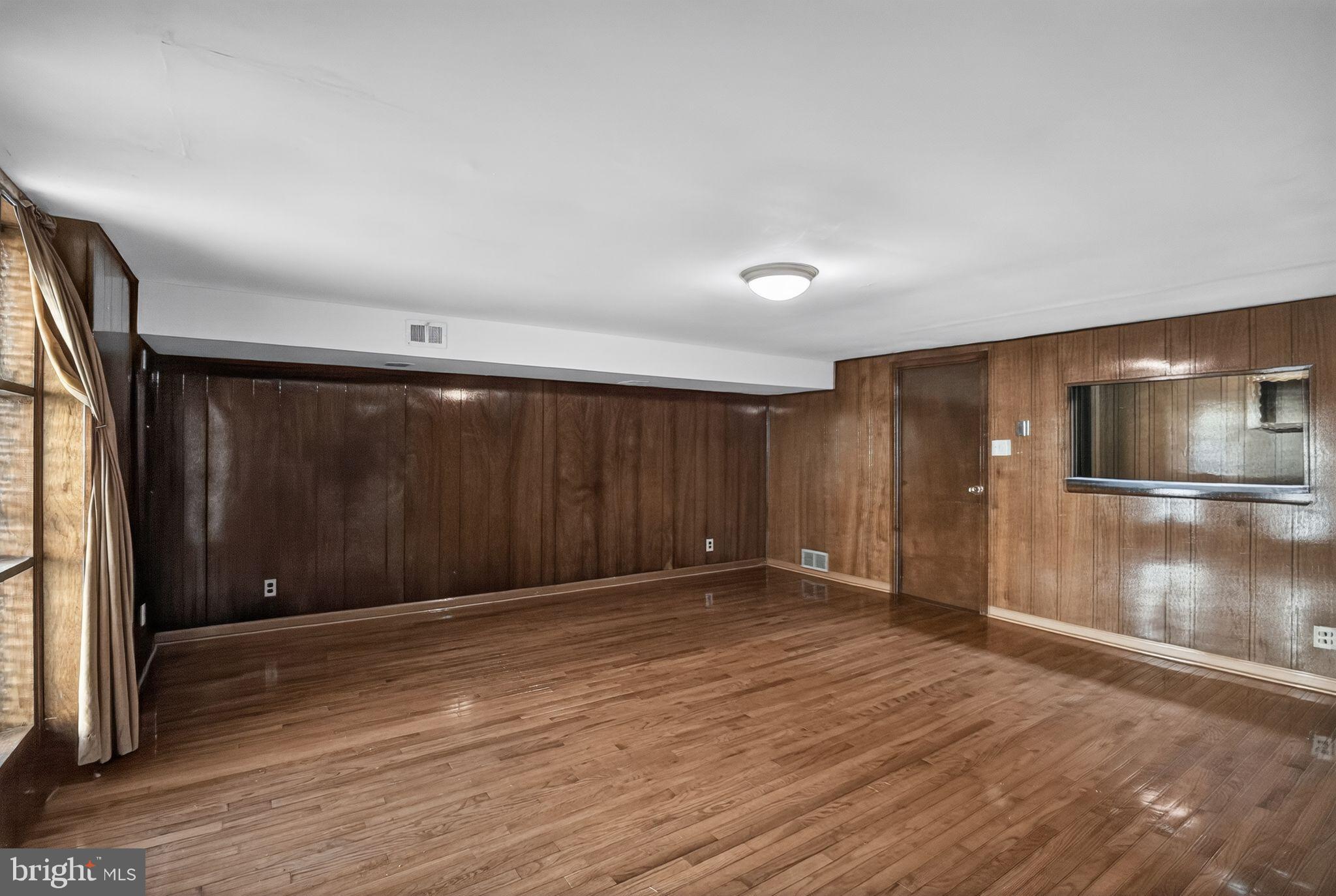 9860 Bonner Street Philadelphia, PA 19115 - Photo 23 of 30