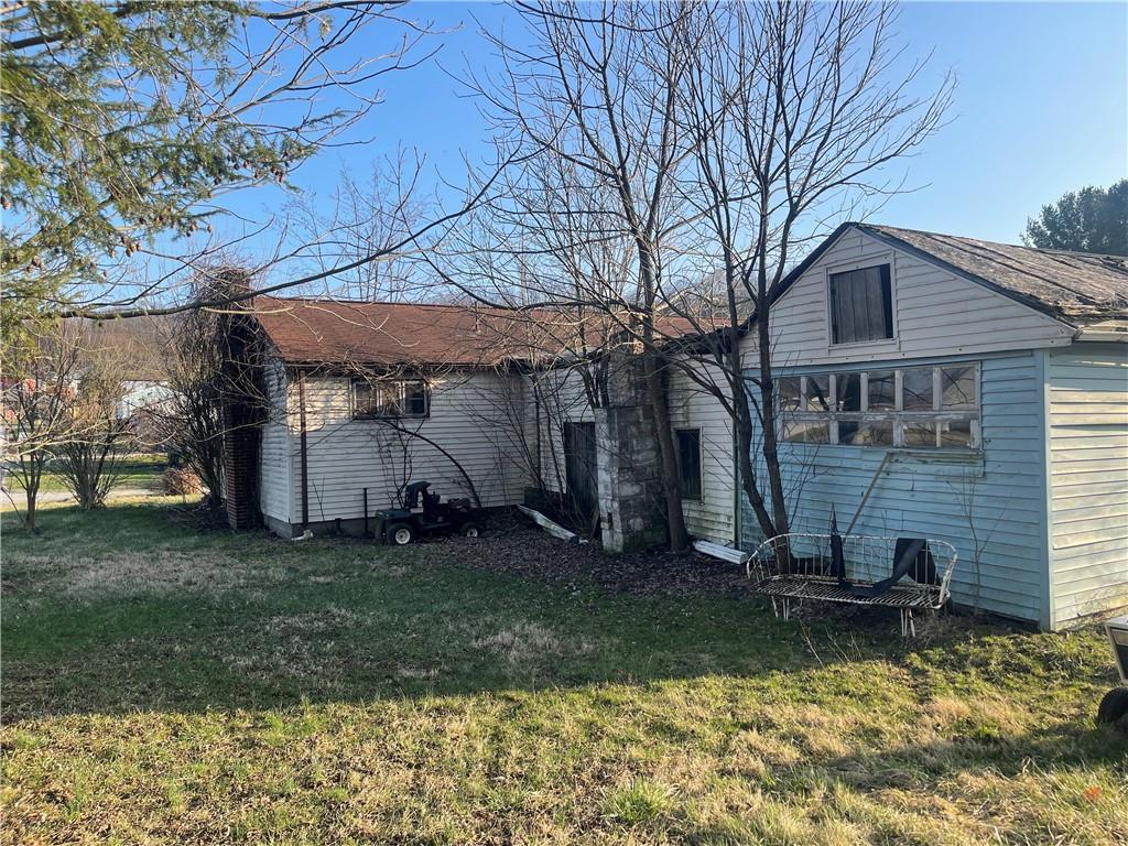 1000 Collinsburg Road West Newton, PA 15089 - Photo 2 of 13