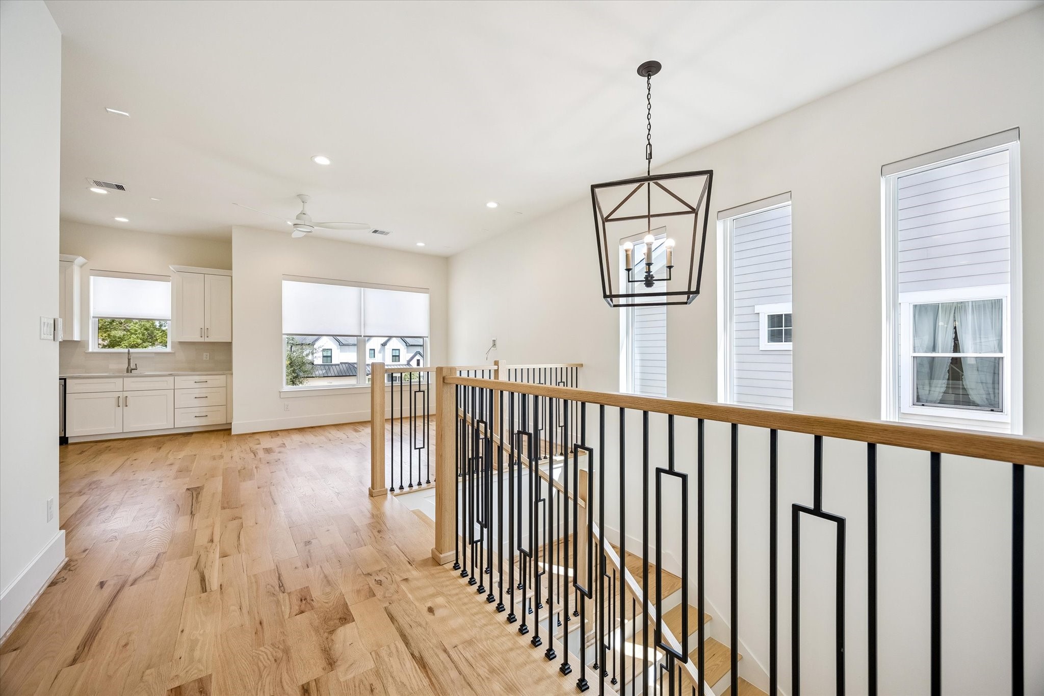 1729 Chippendale Road Houston, TX 77018 - Photo 31 of 45 Gallery Image 31