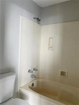 $900 | 606 Rue St Martin, Unit B, Hammond, LA 70403