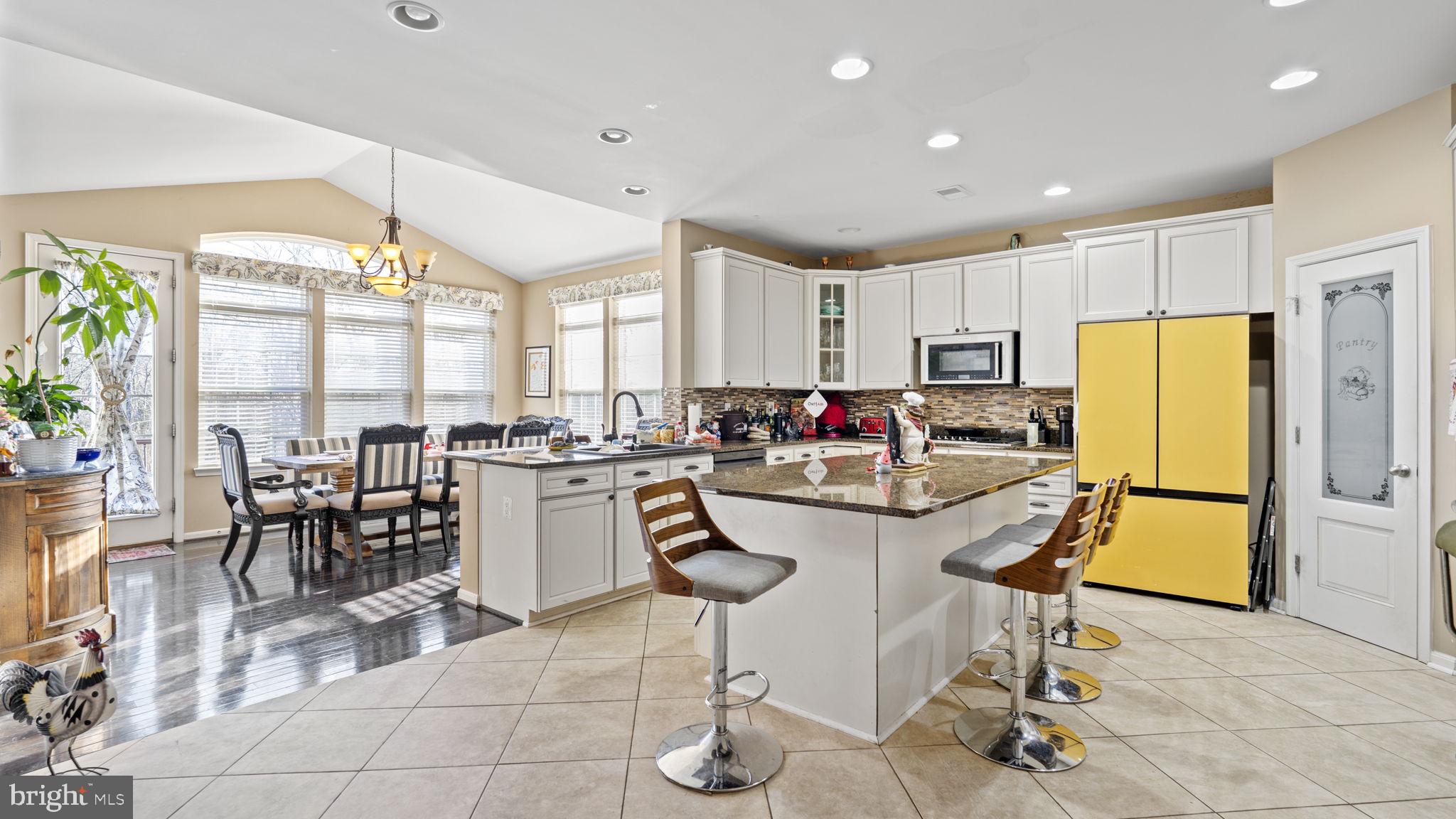 18 Dewitt Road Stafford, VA 22554 - Photo 4 of 36 Kitchen