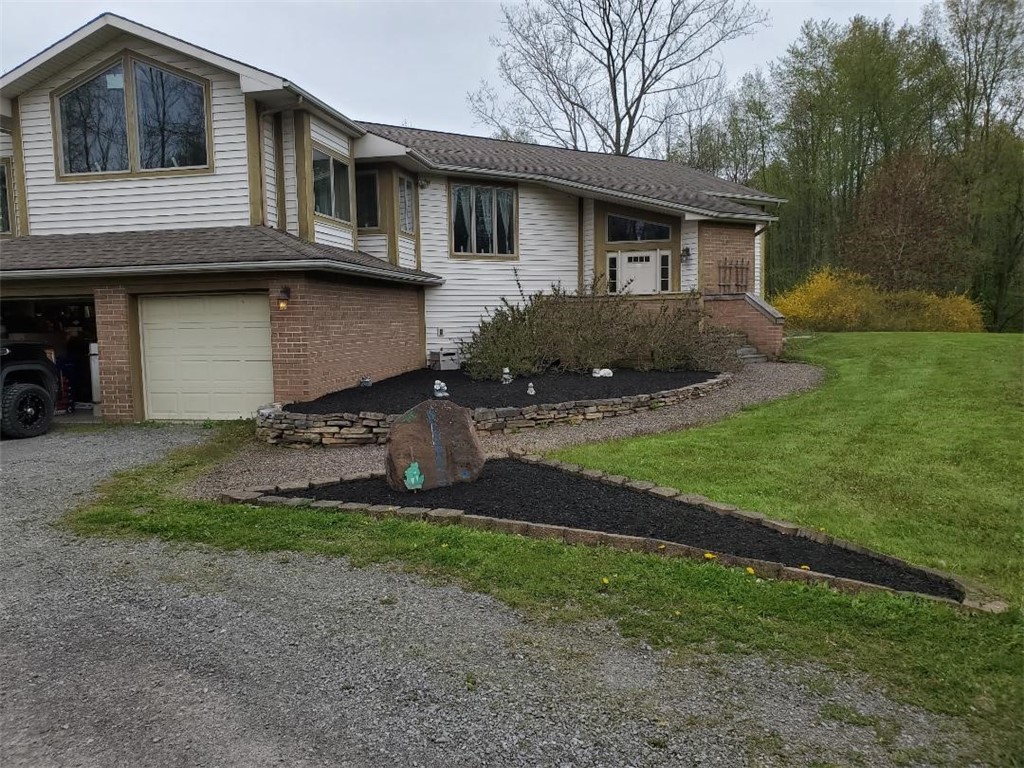 16711 4th Section Road Clarendon, NY 14470 - Photo 1 of 30