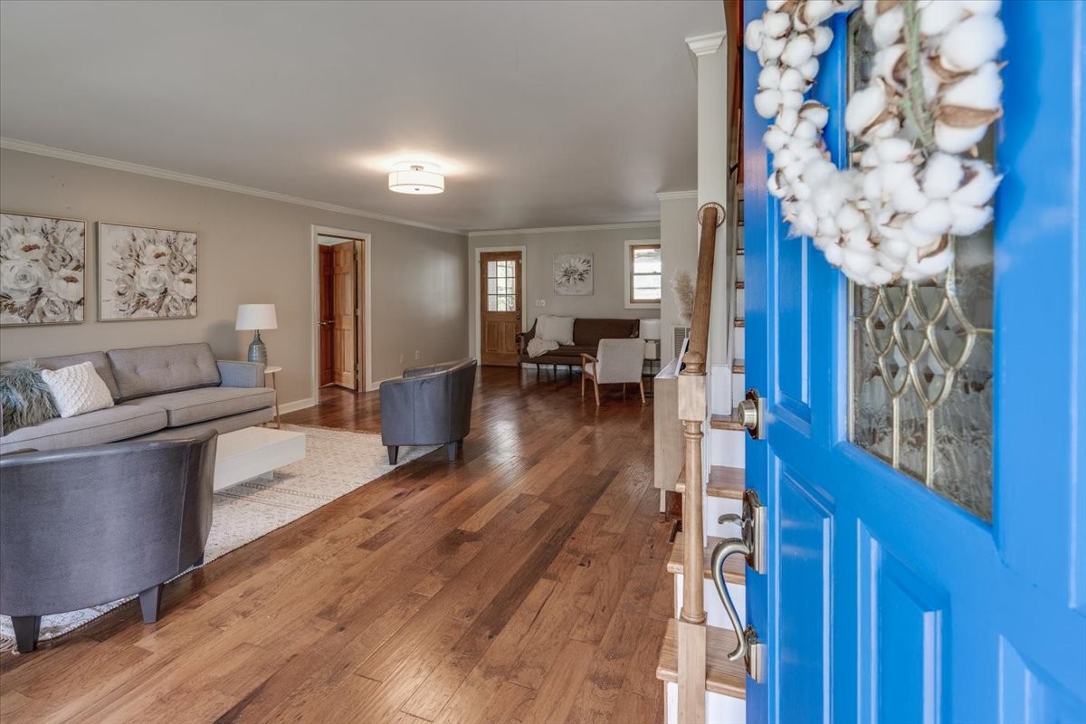 1019 Robertson Road Gallatin, TN 37066 - Photo 2 of 35 Gallery Image 2
