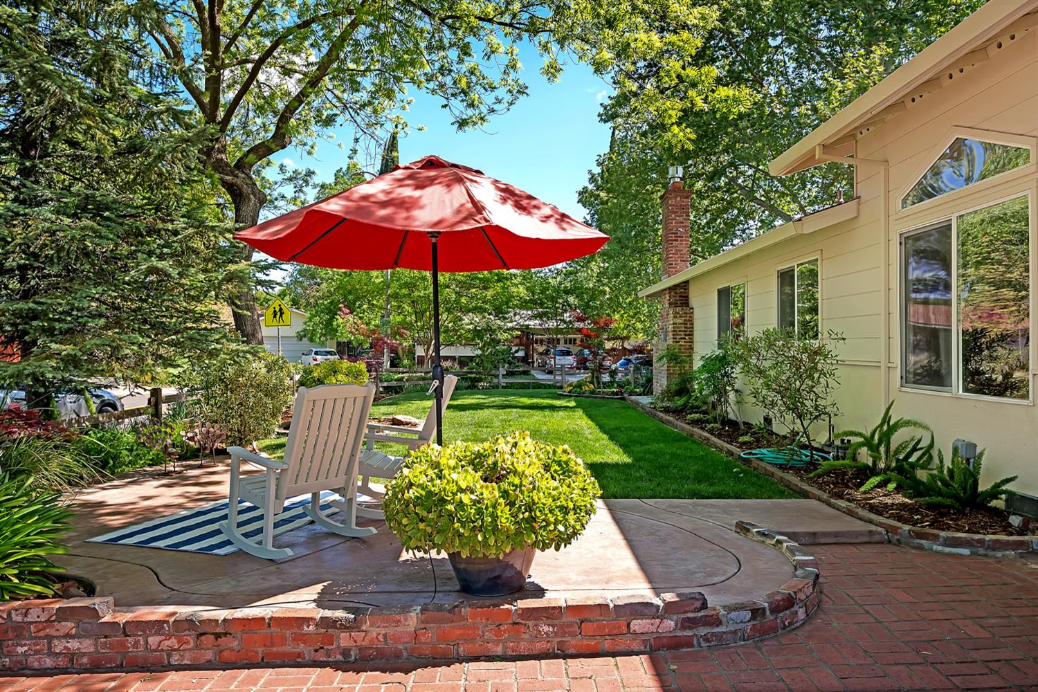 845 Linden Lane Davis, CA 95616 - Photo 2 of 37
