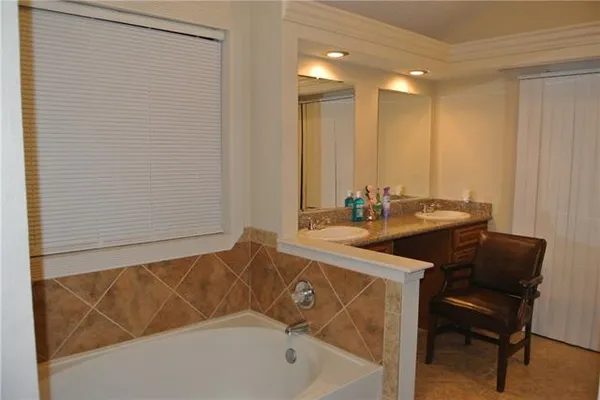$2,500 | 3653 Timber Bluff Lane, New Orleans, LA 70131