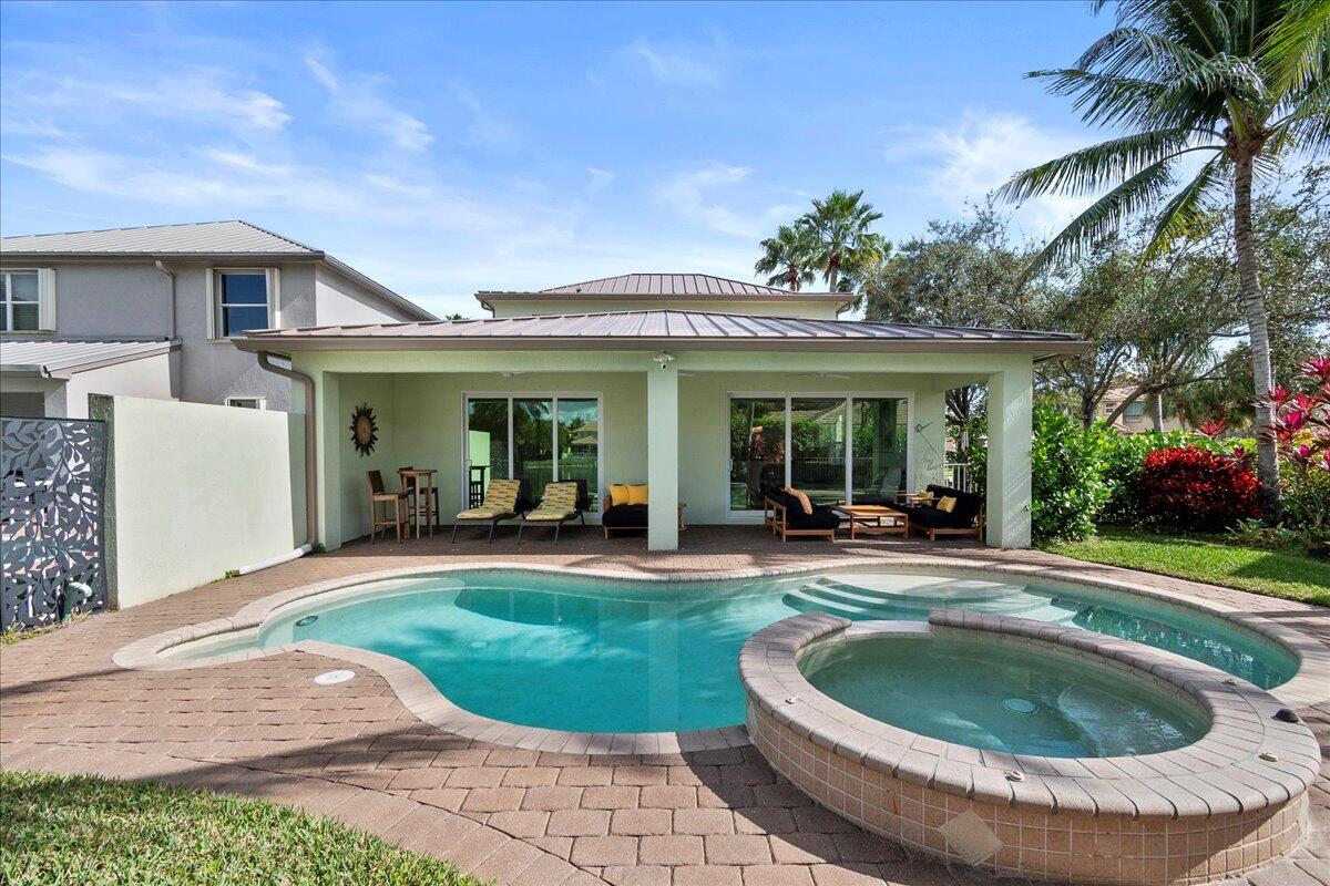 102 Mulberry Grove Road West Palm Beach, FL 33411 - Photo 29 of 45 Pool & Spa