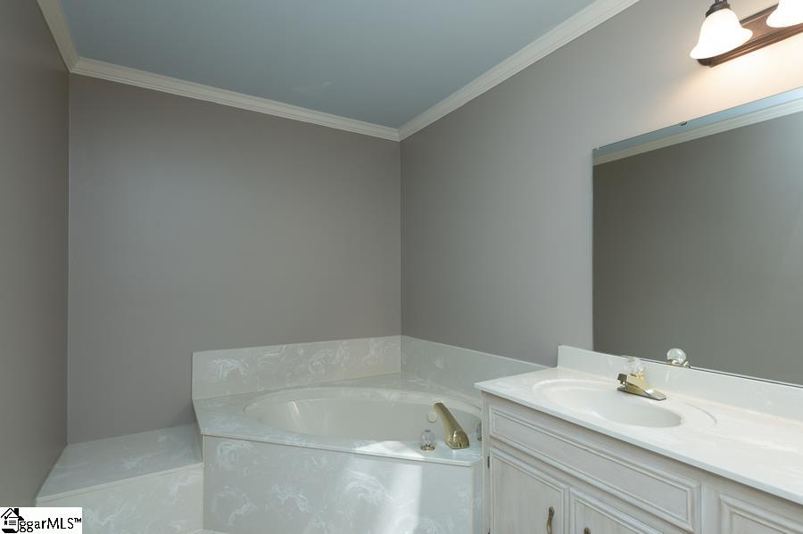 109 River Oaks Road Greer, SC 29650 - Photo 17 of 38