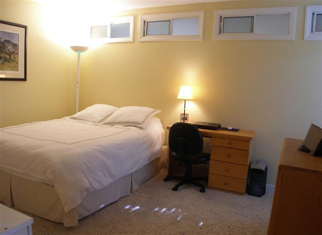 3566 Modoc Road, Unit 36 Santa Barbara, CA 93105 - Photo 11 of 18 a bedroom with a bed and a desk