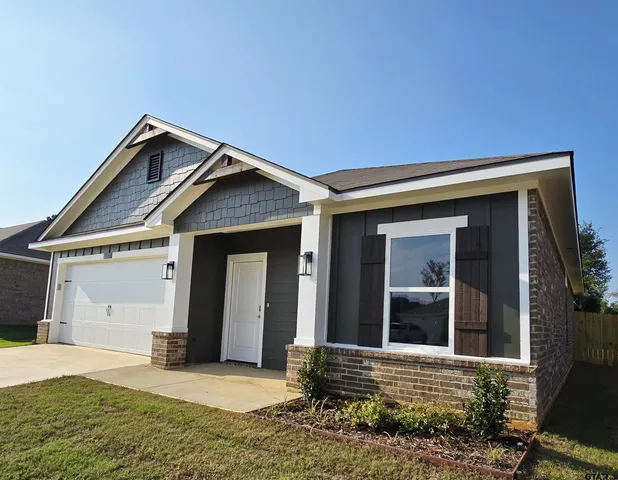 $289,990 | 1110 Pk Mdws Drive, Whitehouse, TX 75791