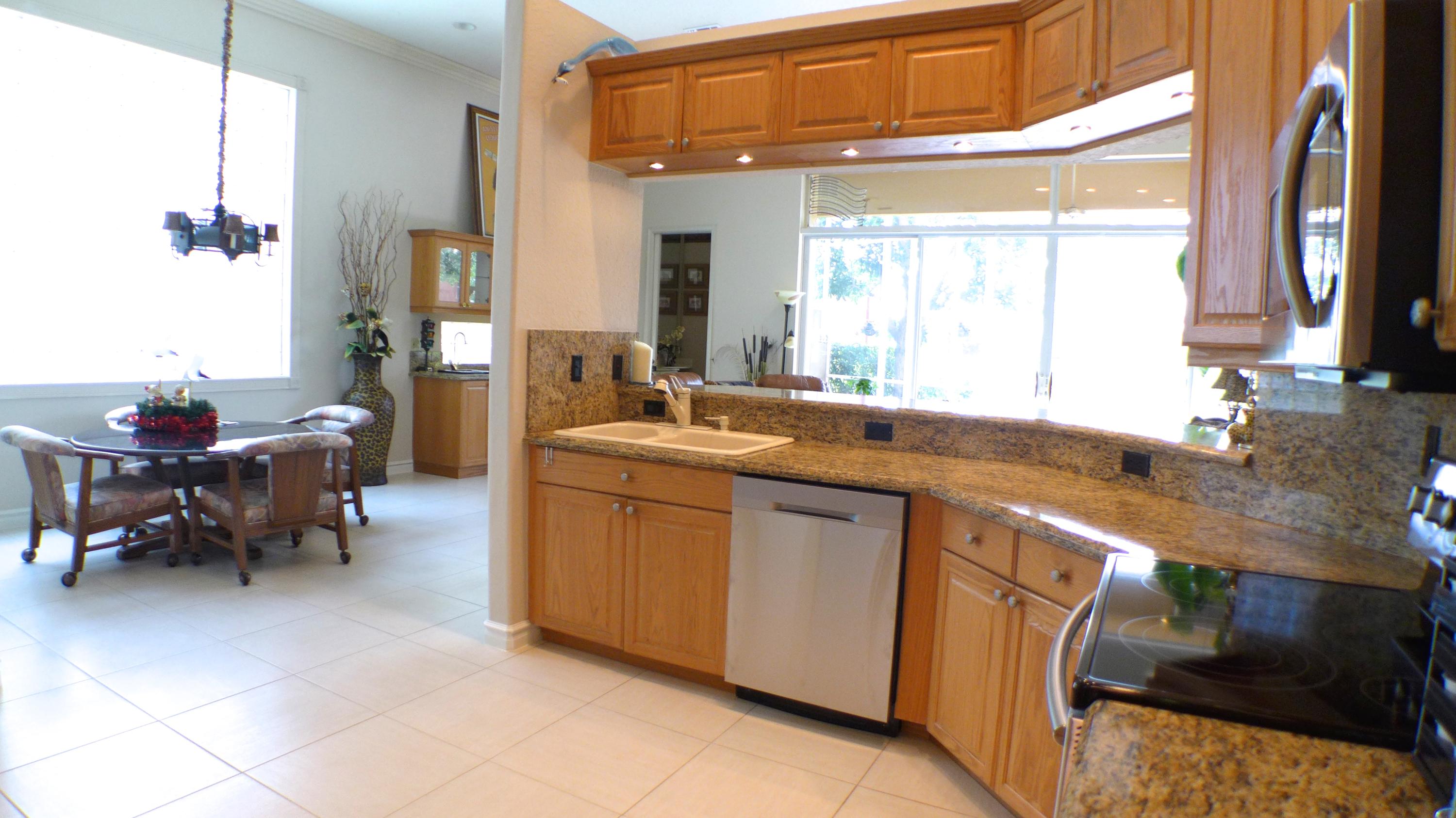 6718 Portside Drive Boca Raton, FL 33496 - Photo 6 of 34 Kitchen