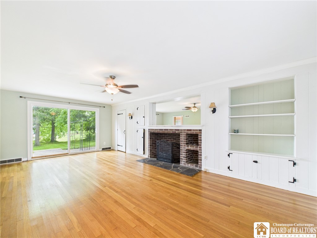 483 Vermont Street Olean, NY 14760 - Photo 3 of 45