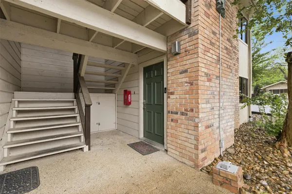 $184,999 | 421 West San Antonio Street, Unit A2, San Marcos, TX 78666