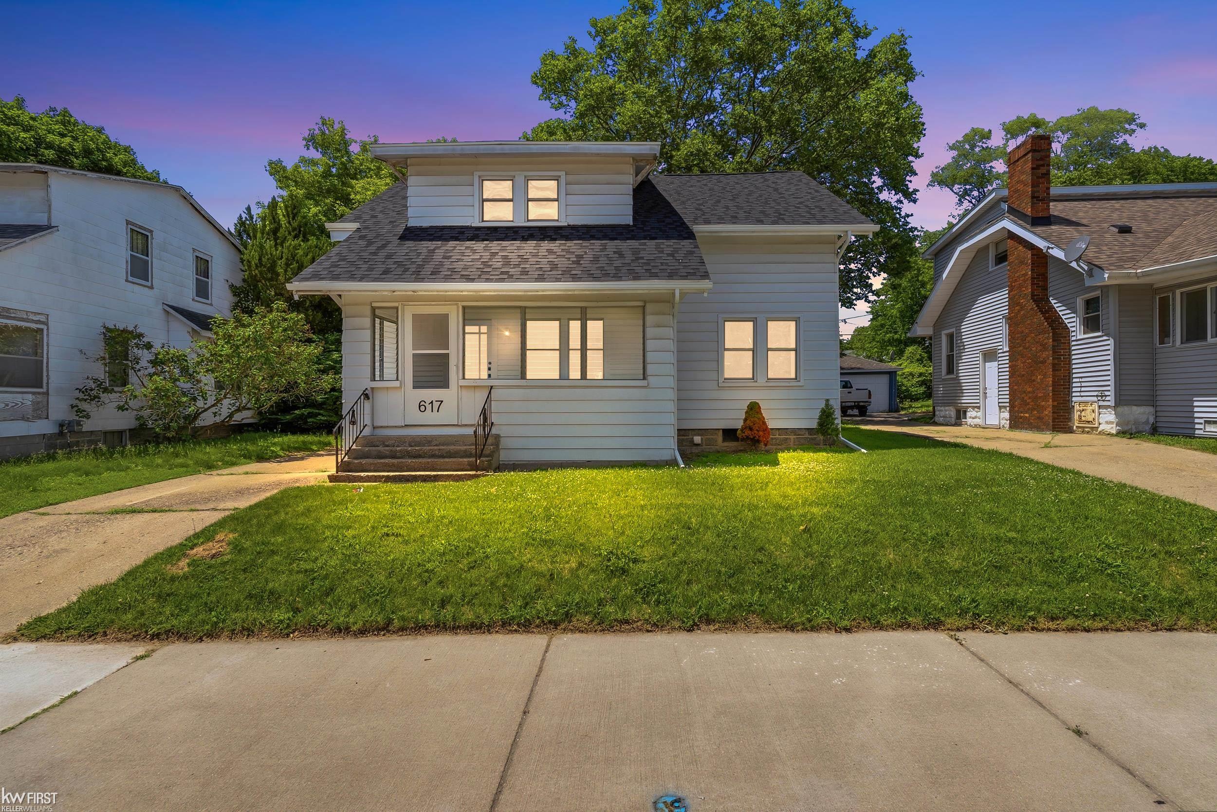 617 Dupont Street Flint, MI 48504 - Photo 2 of 46