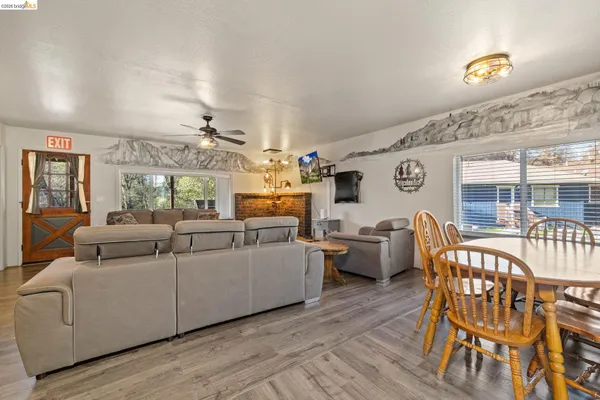 $429,000 | 22941 Hudson Road, Columbia, CA 95310