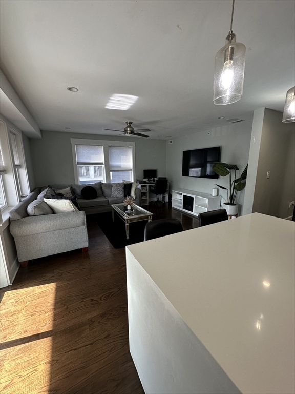 13 Ruthven Street, Unit 2 Boston, MA 02121 - Photo 3 of 18
