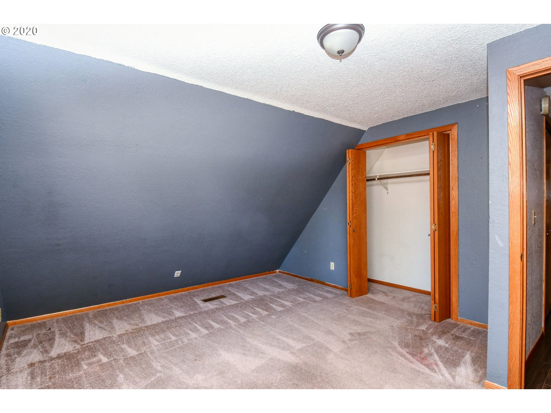 1802 Southwest Perkins Avenue Pendleton, OR 97801 - Photo 15 of 32