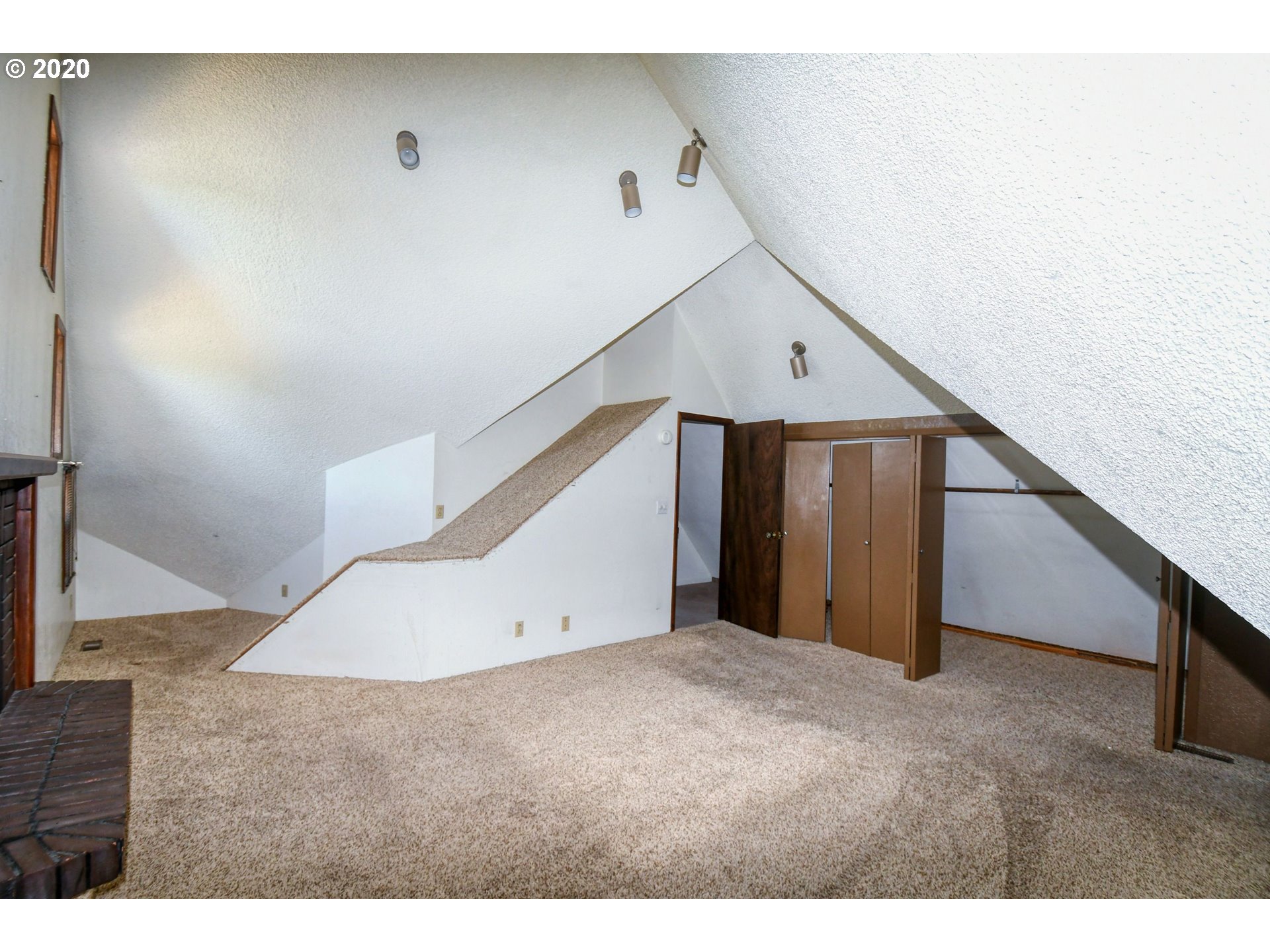 1802 Southwest Perkins Avenue Pendleton, OR 97801 - Photo 25 of 32