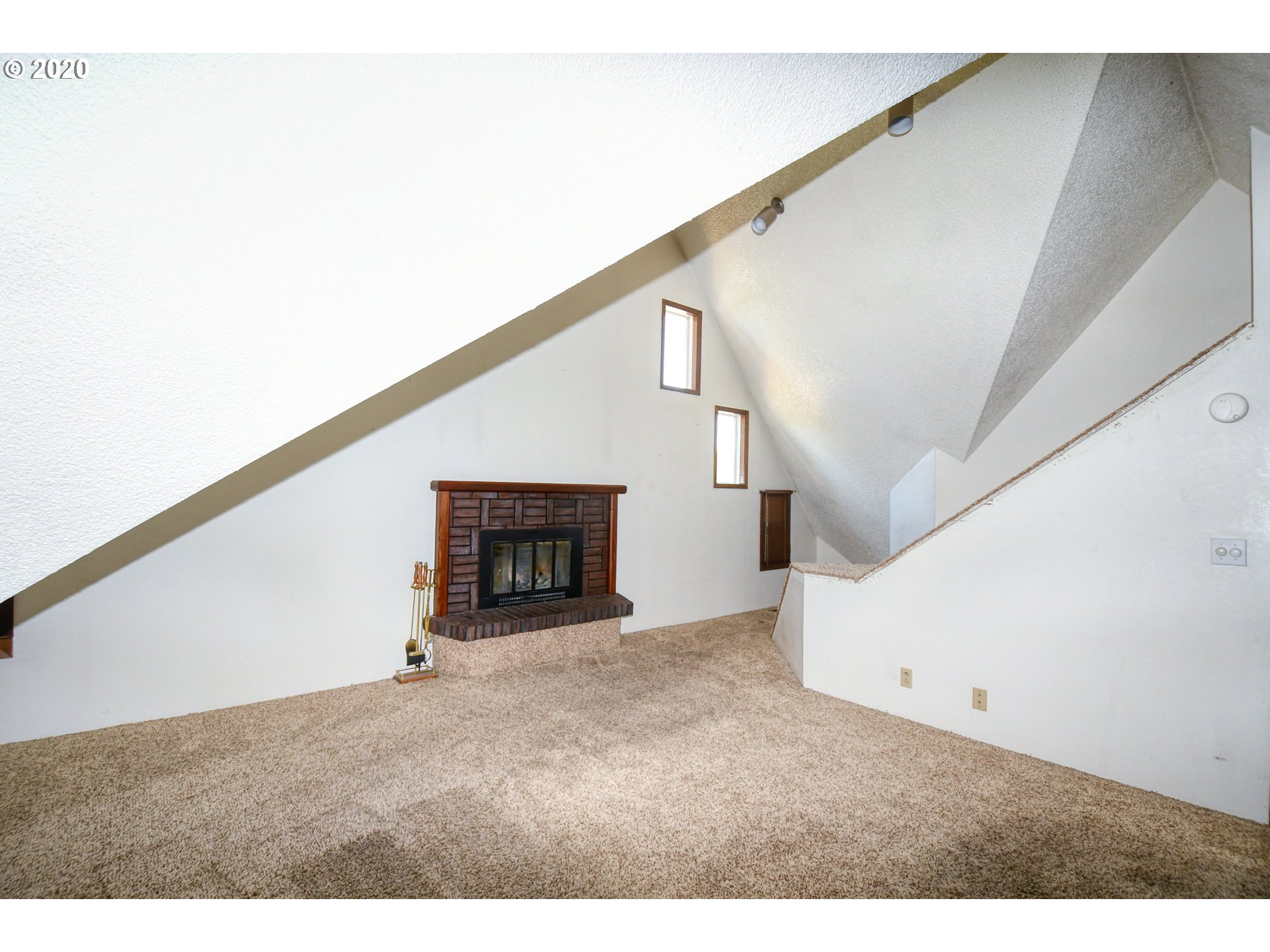1802 Southwest Perkins Avenue Pendleton, OR 97801 - Photo 26 of 32