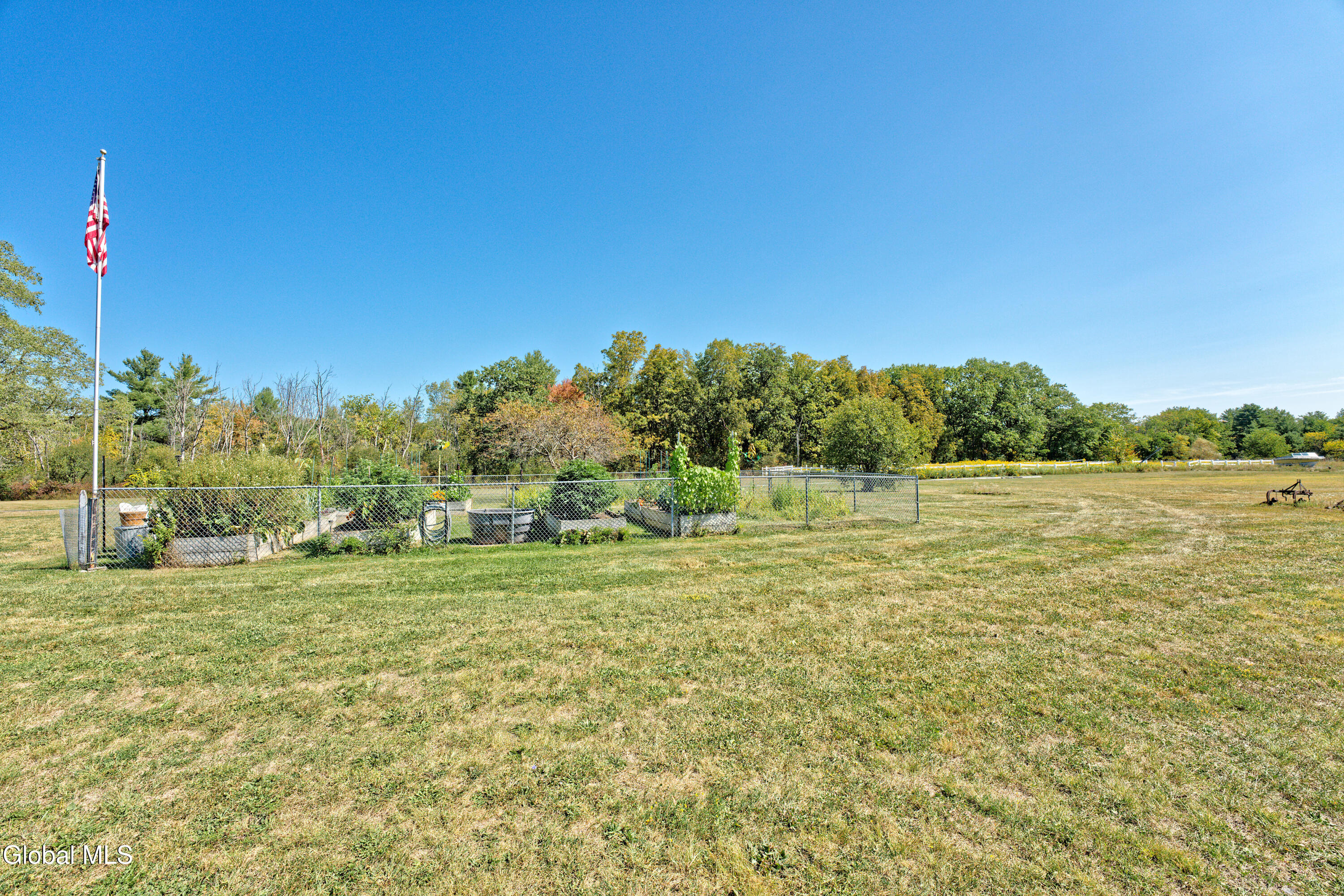 100 Bally Bay Lane Guilderland, NY 12009 - Photo 32 of 61 1 Outside Photo 14