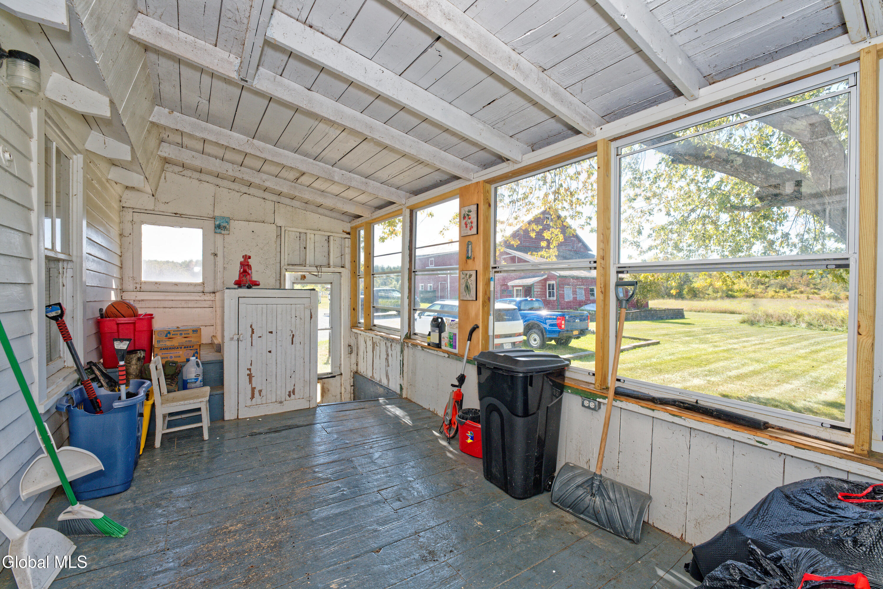 100 Bally Bay Lane Guilderland, NY 12009 - Photo 39 of 61 2 Inside 1