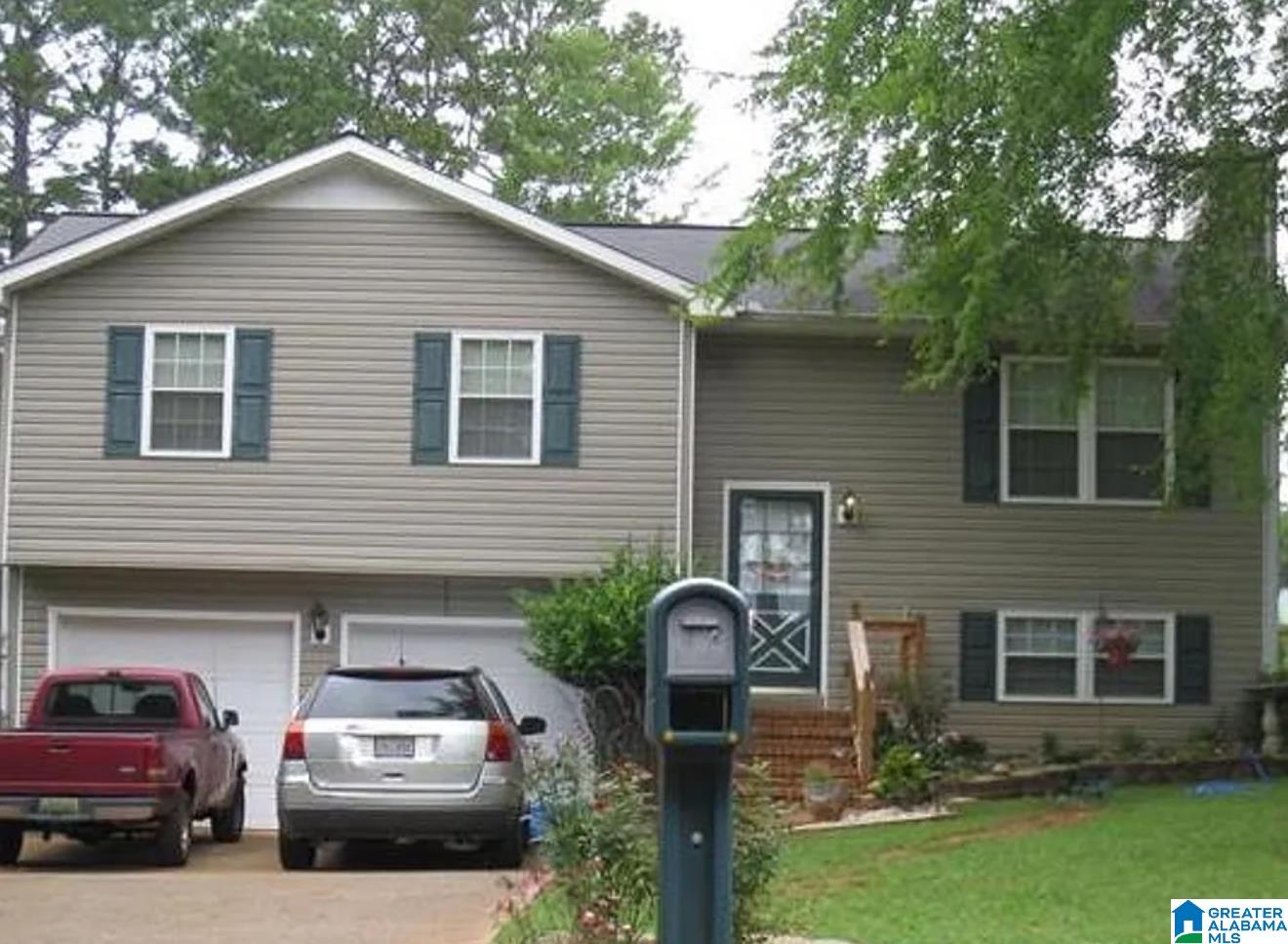 920 Henry Court Southwest Jacksonville, AL 36265 - Photo 1 of 16