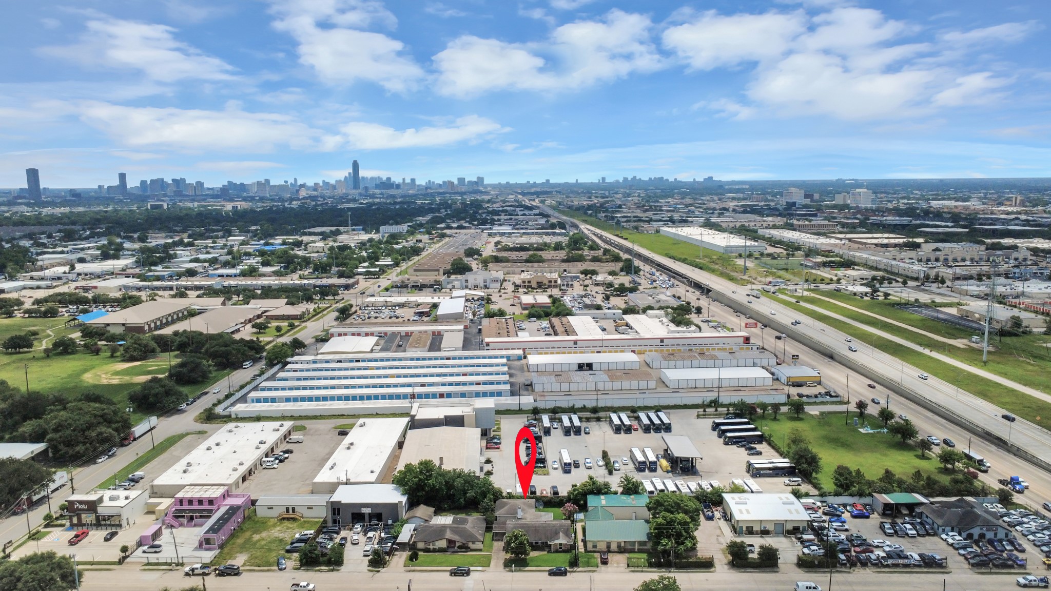 3901 Jeanetta Street Houston, TX 77063 - Photo 39 of 41 Easy and convenient access to Houston's main attractions, shopping, dining and downtown via Westpark Tollway.
