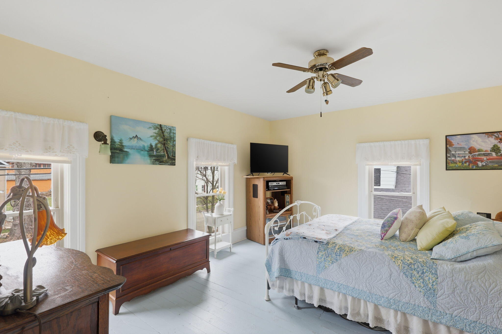 312 Perry Street Albion, MI 49224 - Photo 21 of 24 15-web-or-mls-2z6a6854 colin gipson-tans