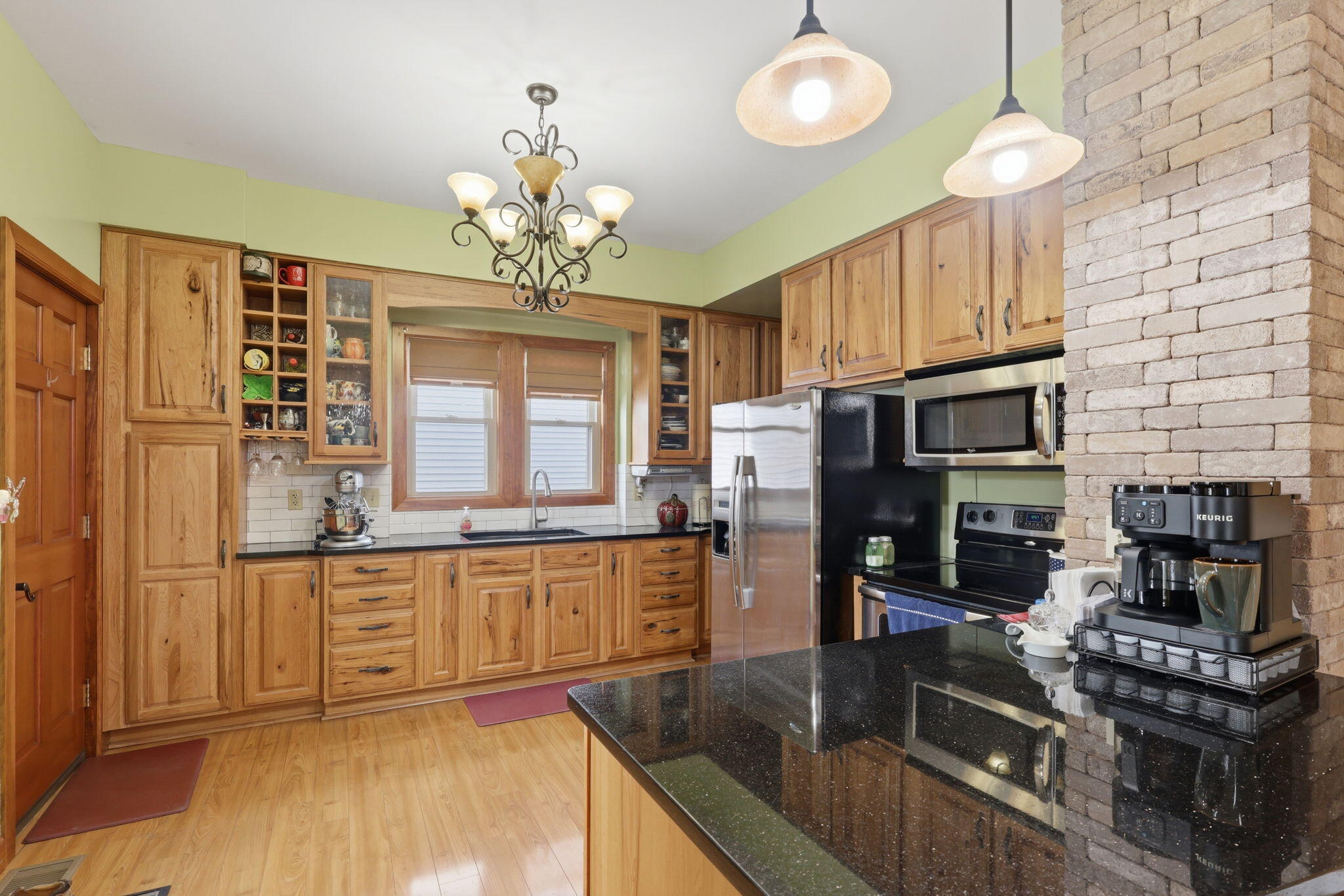 312 Perry Street Albion, MI 49224 - Photo 7 of 24 8-web-or-mls-2z6a6819 colin gipson-tansi