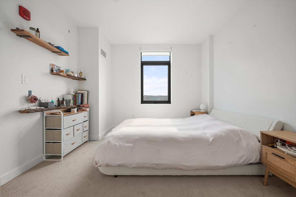 80 Fenwood Road, Unit 906 Boston, MA 02115 - Photo 7 of 22 Gallery Image 7