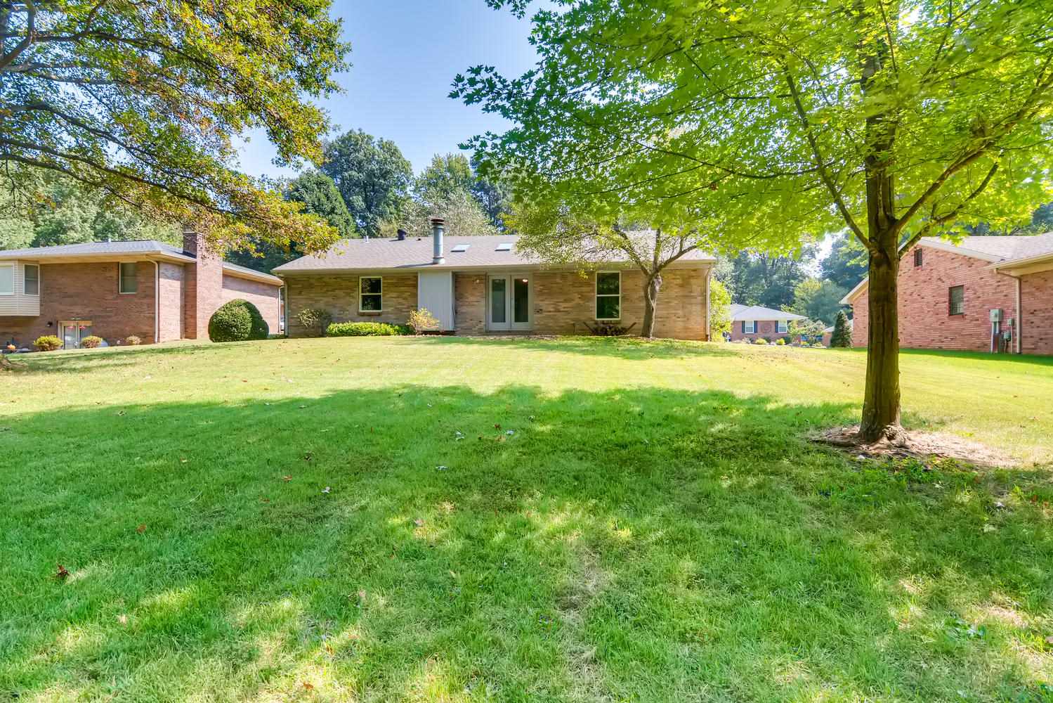 5755 Spring Corner Road Newburgh, IN 47630 - Photo 16 of 17