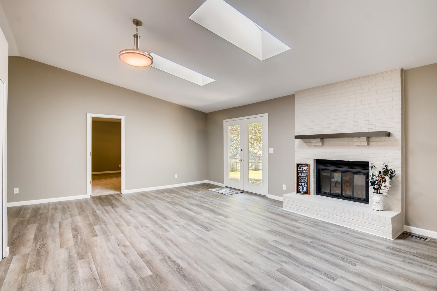 5755 Spring Corner Road Newburgh, IN 47630 - Photo 7 of 17