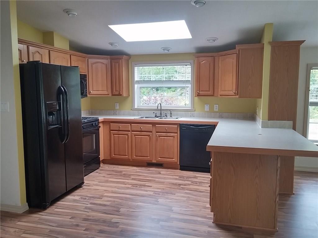 1423 Old Augusta Road Waldoboro, ME 04572 - Photo 10 of 20 Photo