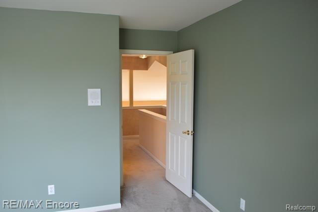 14 Eagle Ridge Road Lake Orion, MI 48360 - Photo 18 of 21 Upper bedroom 2 onto landing