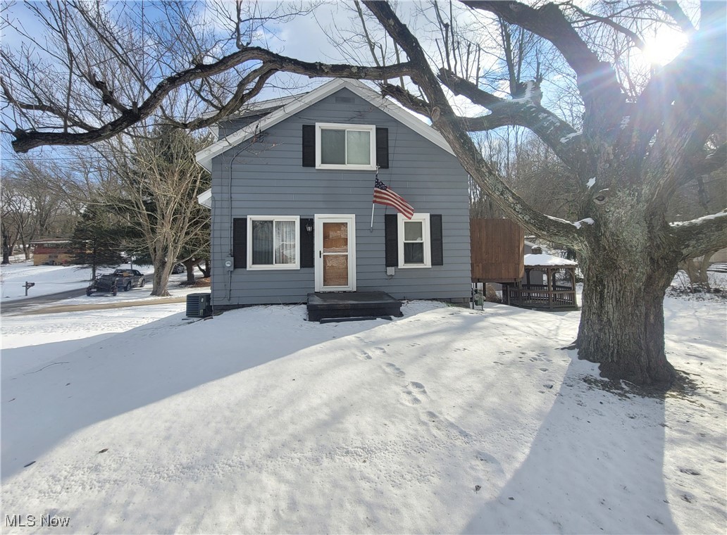 4145 Manchester Road Akron, OH 44319 - Photo 1 of 28 View of front facade