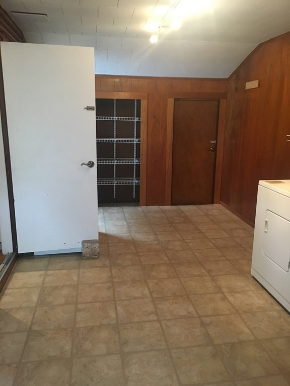 160 Richard Road Braintree, MA 02184 - Photo 17 of 25 Gallery Image 17