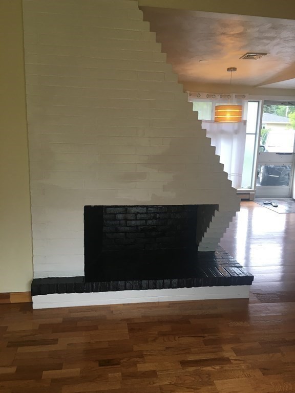 160 Richard Road Braintree, MA 02184 - Photo 5 of 25 Gallery Image 5