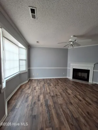 $1,150 | 1035 Spring Forest Road, Unit D3, Greenville, NC 27834