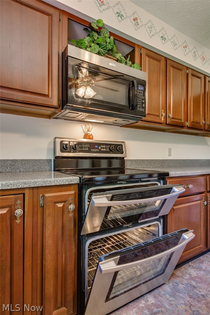 7535 Morley Road Mentor, OH 44060 - Photo 10 of 25 Gallery Image 10