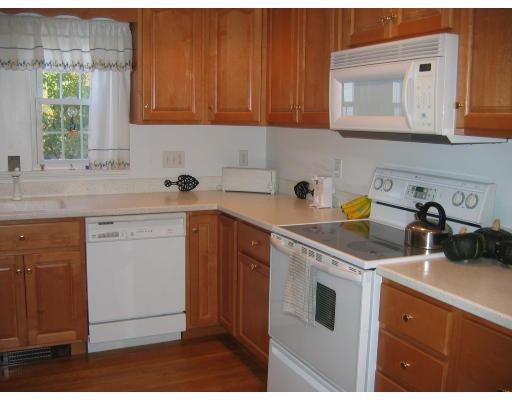 33 Greenacre Road Westwood, MA 02090 - Photo 10 of 17 Gallery Image 10