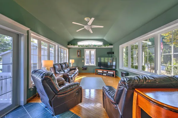 $849,900 | W5308 County Road, Rio, WI 53960