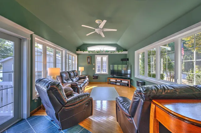 $899,900 | W5308 County Road, Rio, WI 53960