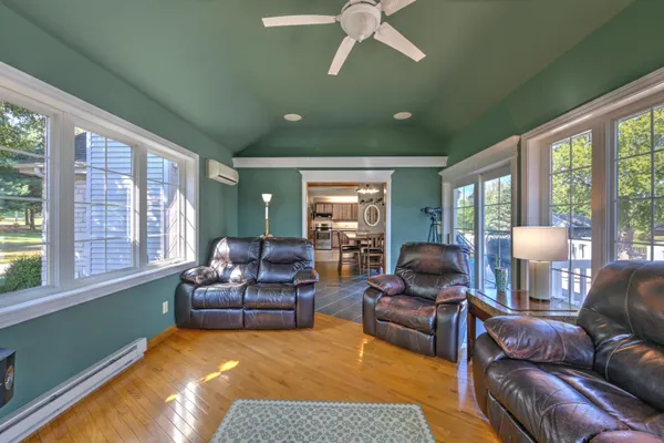 $849,900 | W5308 County Road, Rio, WI 53960
