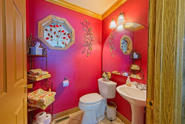 $899,900 | W5308 County Road, Rio, WI 53960