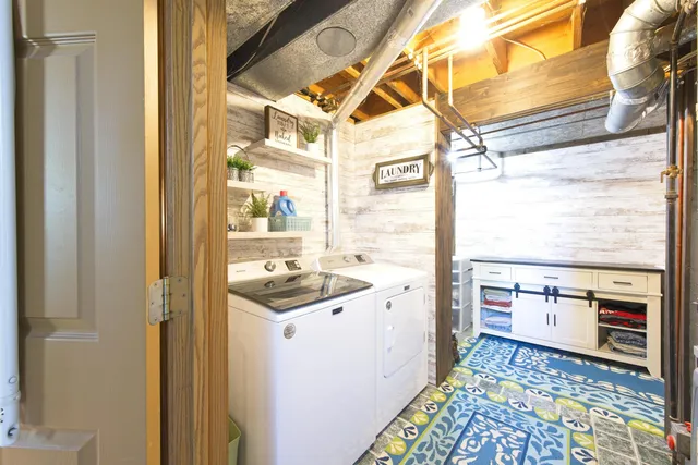 $899,900 | W5308 County Road, Rio, WI 53960