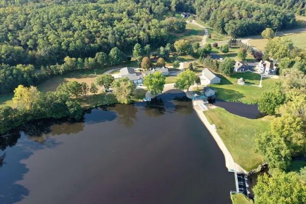 $849,900 | W5308 County Road, Rio, WI 53960